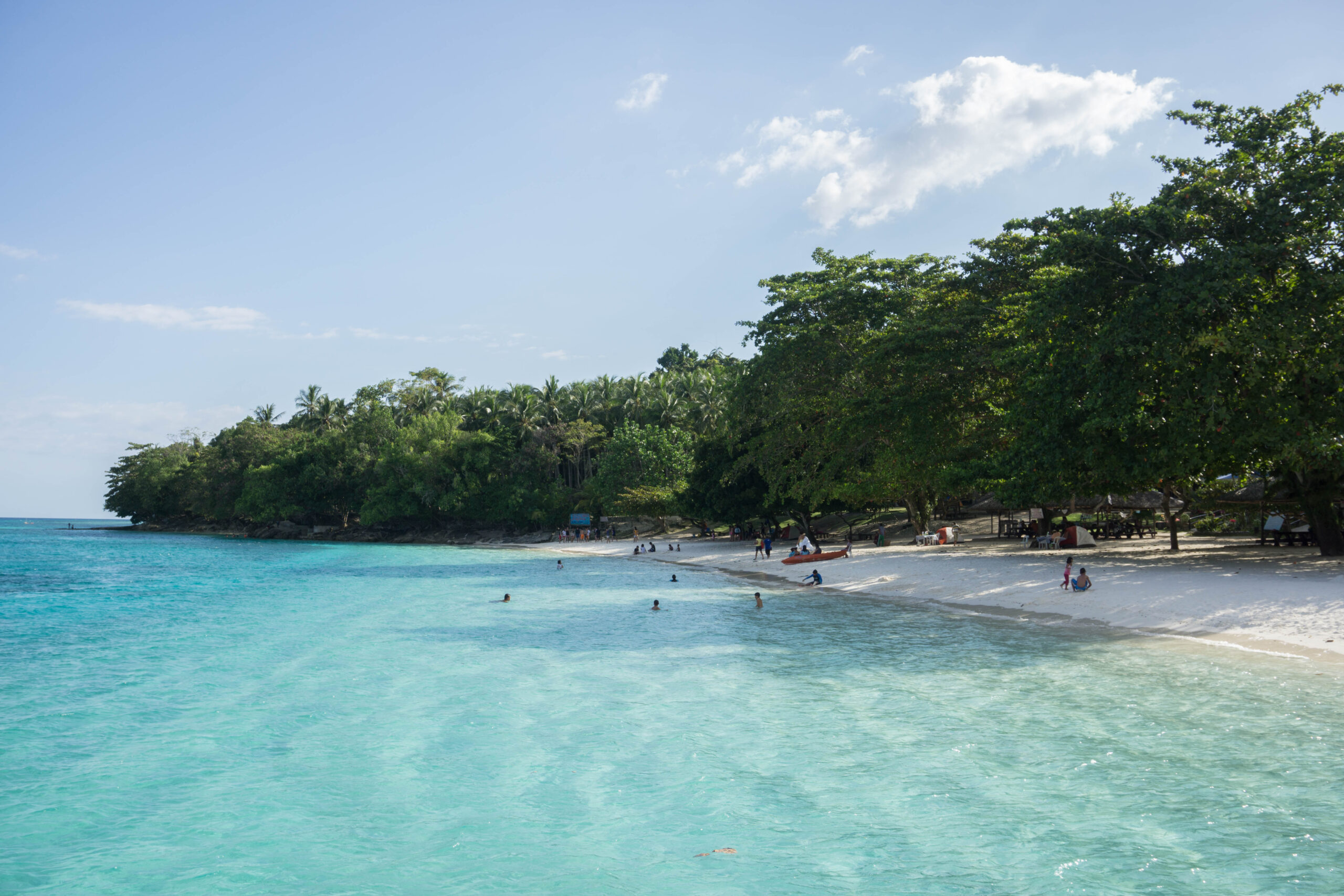 Isla Reta in Talicud Island