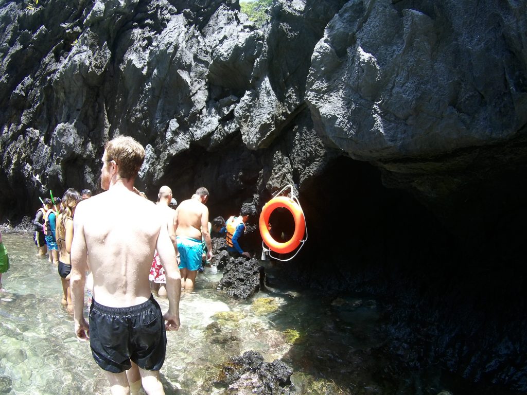 El Nido Day 1 - Tour A: Islands, Beaches and Lagoons El Nido Day 1 - Tour A: Islands, Beaches and Lagoons