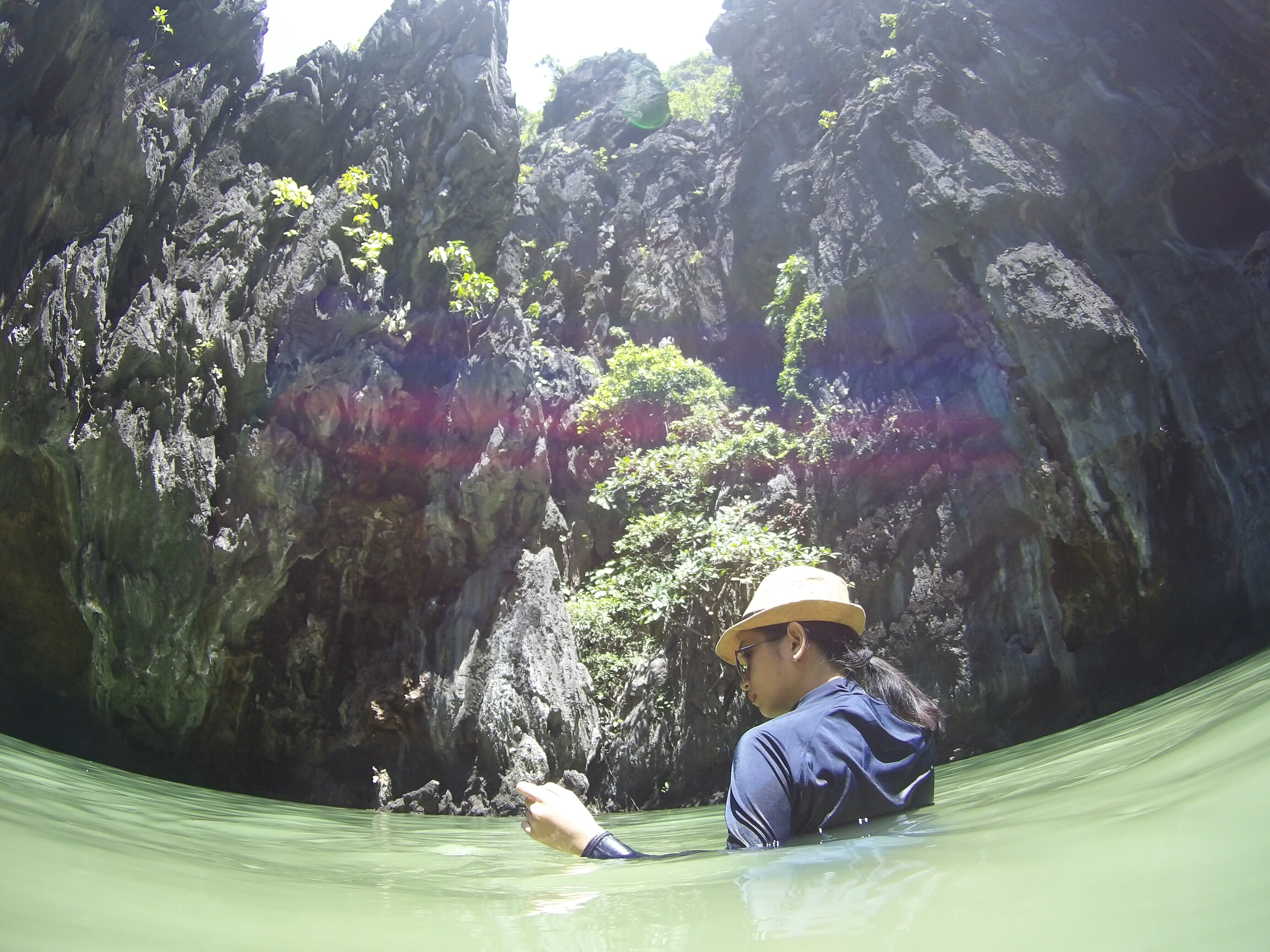 El Nido Day 1 - Tour A: Islands, Beaches and Lagoons El Nido Day 1 - Tour A: Islands, Beaches and Lagoons