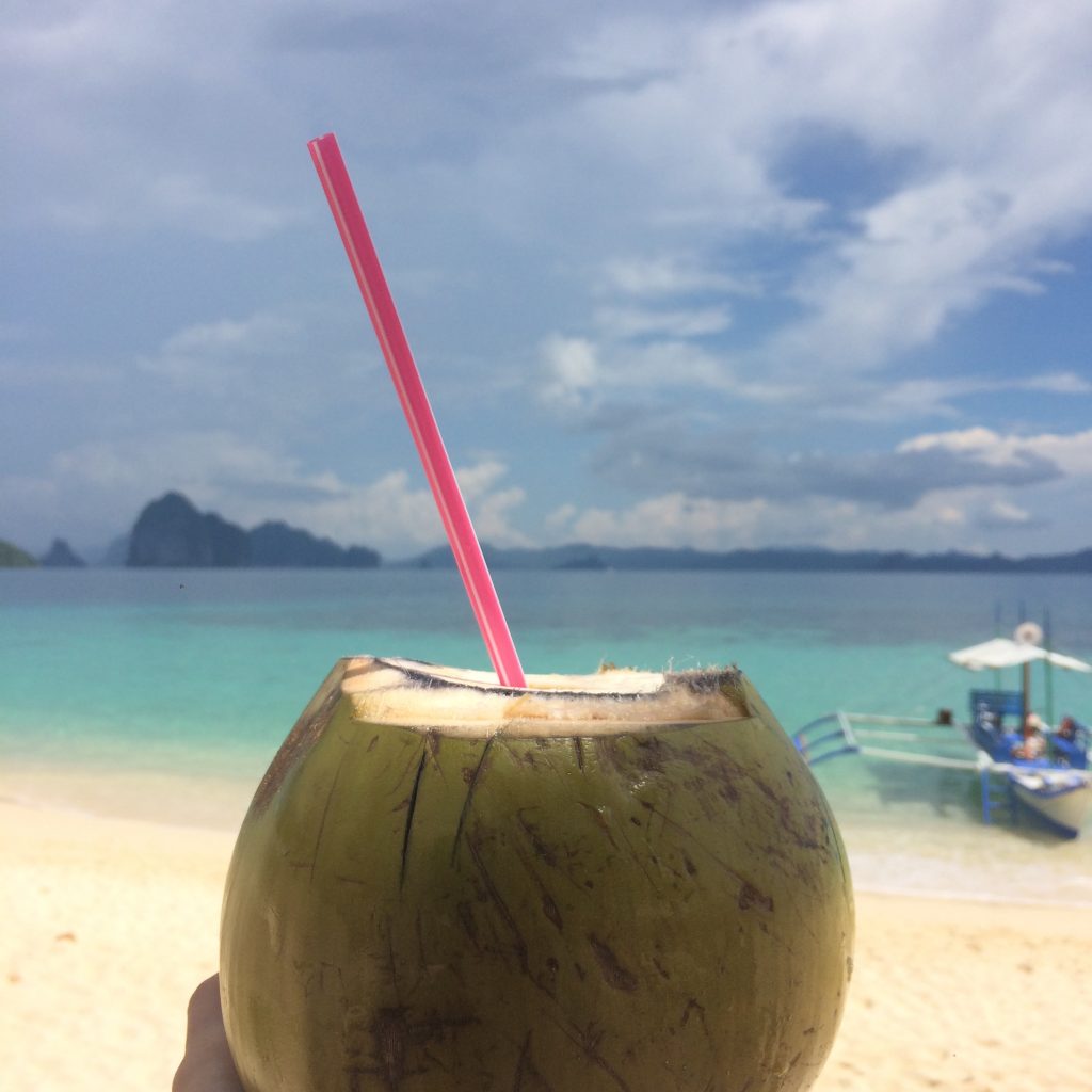 El Nido Day 1 - Tour A: Islands, Beaches and Lagoons El Nido Day 1 - Tour A: Islands, Beaches and Lagoons