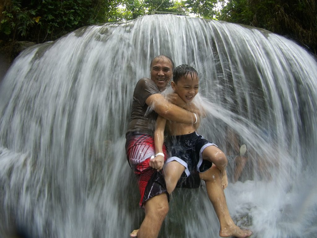 Tinandayagan Falls and Resort