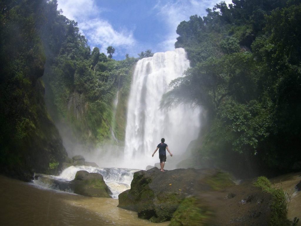 Hulugan Falls - Luisiana, Laguna (Travel Guide)