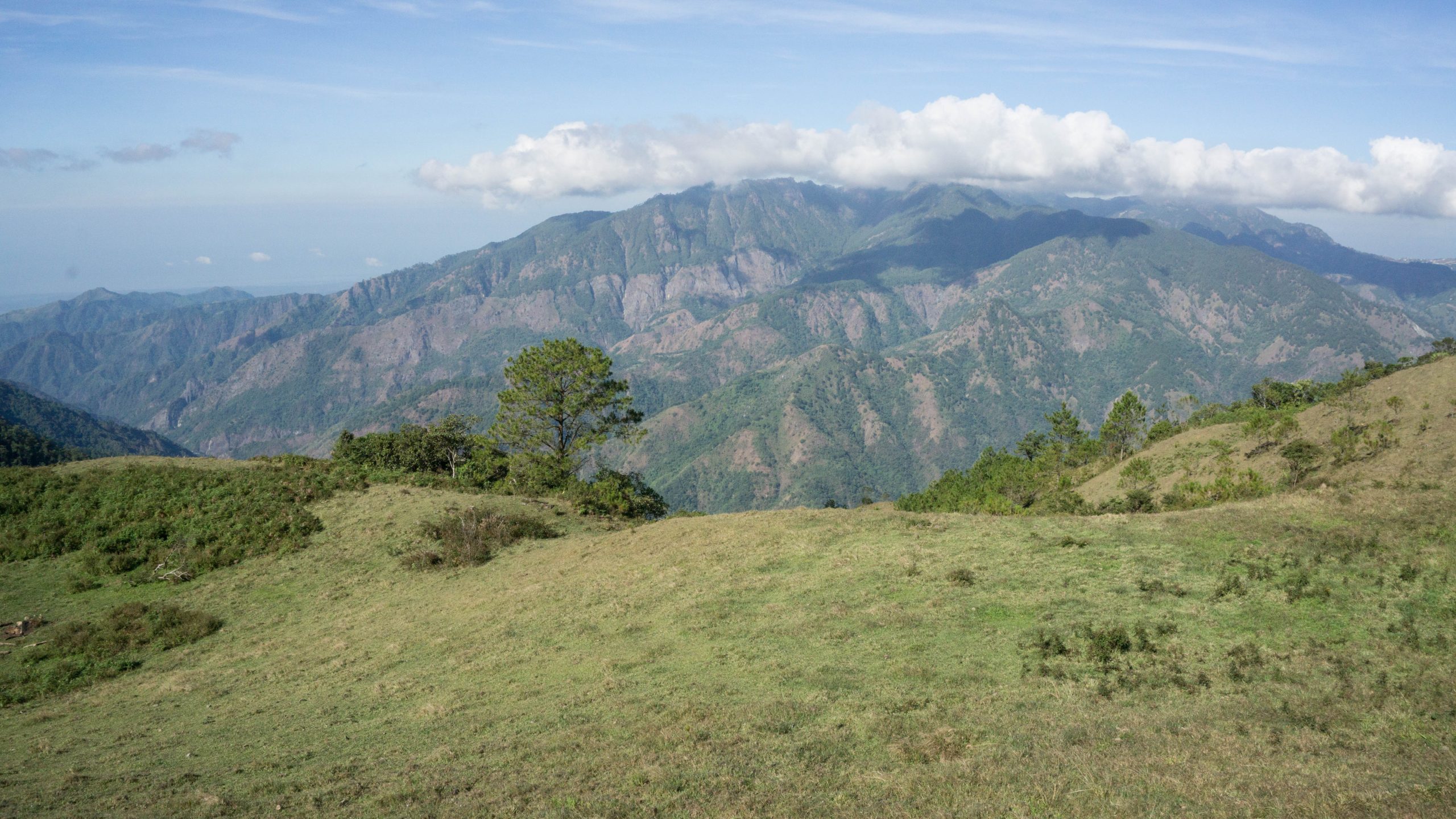 A view of the mountain ranges in Benguet