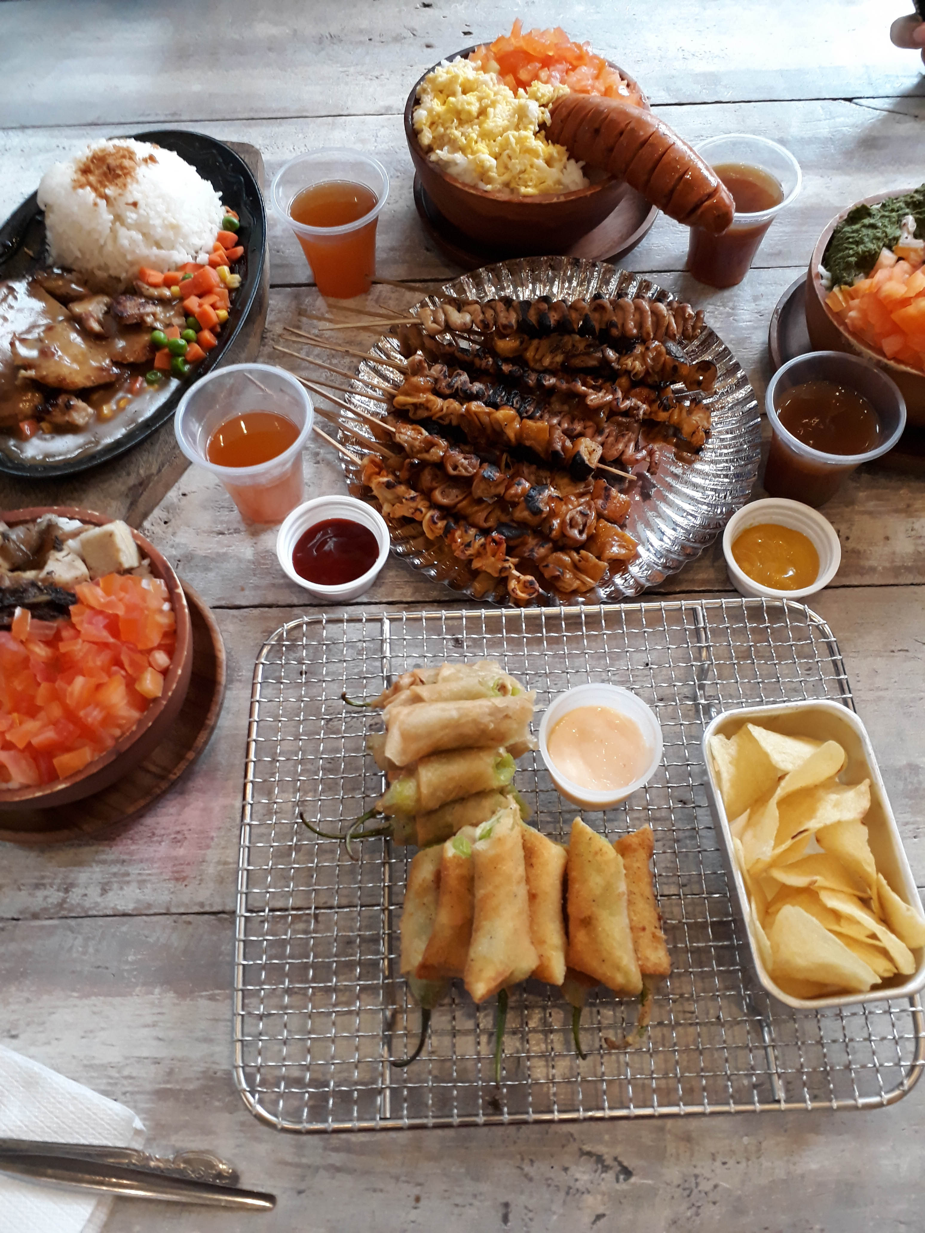 Grub Hub - Visayas Avenue (Food Park)
