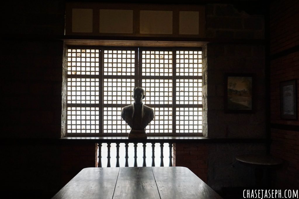 Las Casas Filipinas de Acuzar - Travel Back in Time (Travel Guide)