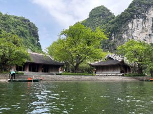 Trang An Boat Tour - Ninh Binh, Vietnam (Travel Guide + Tips)