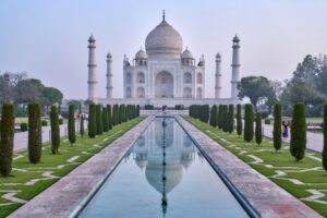 India Travel Itineraries and Guides. Photo by Julian Yu
