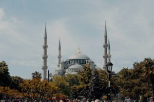 Turkey Travel Itineraries and Guides. Photo by Kadir Avşar.